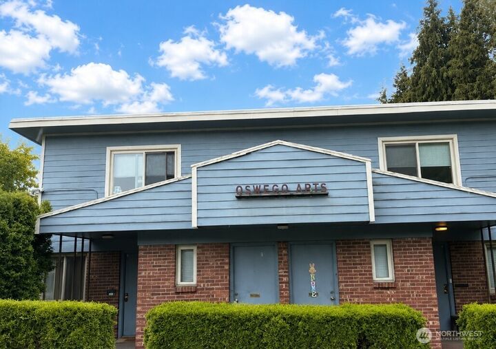 Property Photo: 6537 Oswego Place NE WA 98115