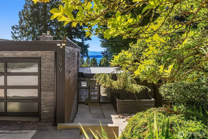 Property Photo: 899 NW Elford Drive WA 98177