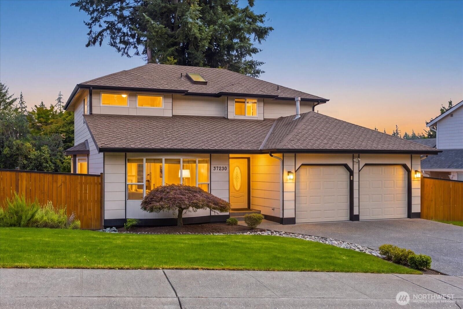 Property Photo:  37230  20th Avenue S  WA 98003 