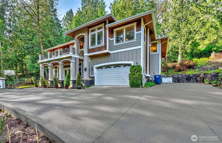 Property Photo:  5235  279th Avenue NE  WA 98053 