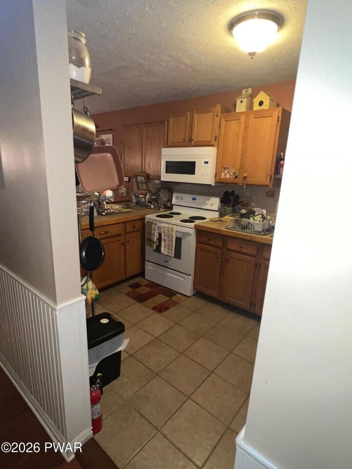 Property Photo:  113 Bailey Drive  PA 18324 