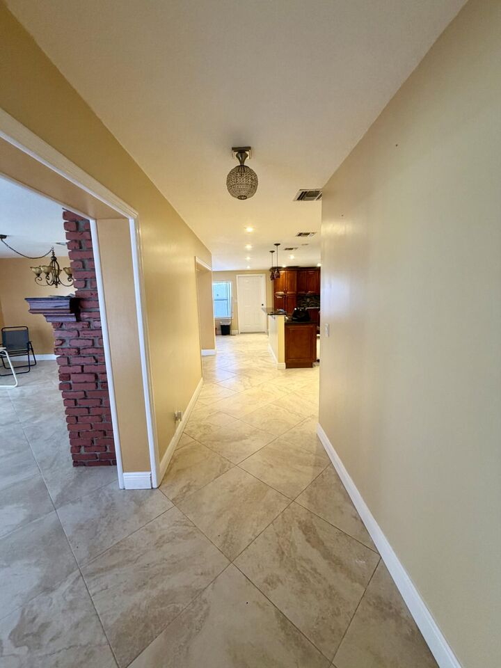 Property Photo:  2425 Ceceile Avenue  FL 33417 