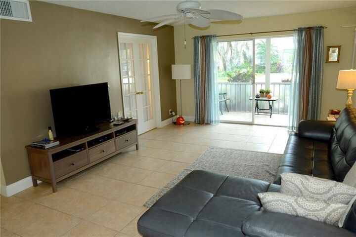 Property Photo: 6499 Bay Club Drive 2 FL 33308