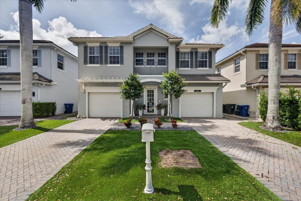 Property Photo: 1608 SW 23rd Street FL 33315