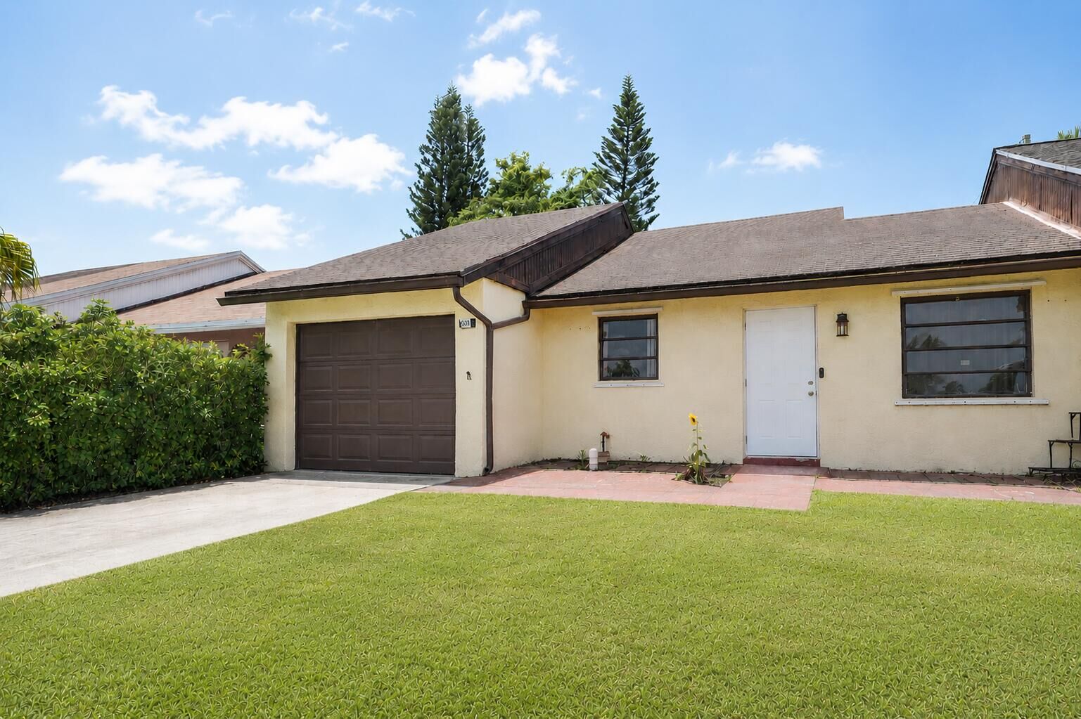 Property Photo: 5078 Ambler Lane FL 33463