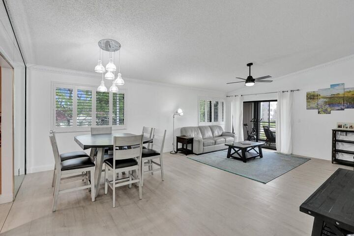 Property Photo:  9361 SW 23rd Street 3203  FL 33324 