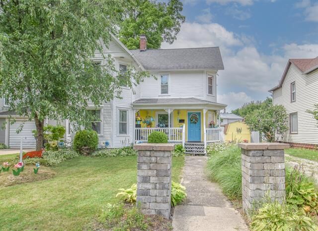 Property Photo:  118 Budlong Street  MI 49242 
