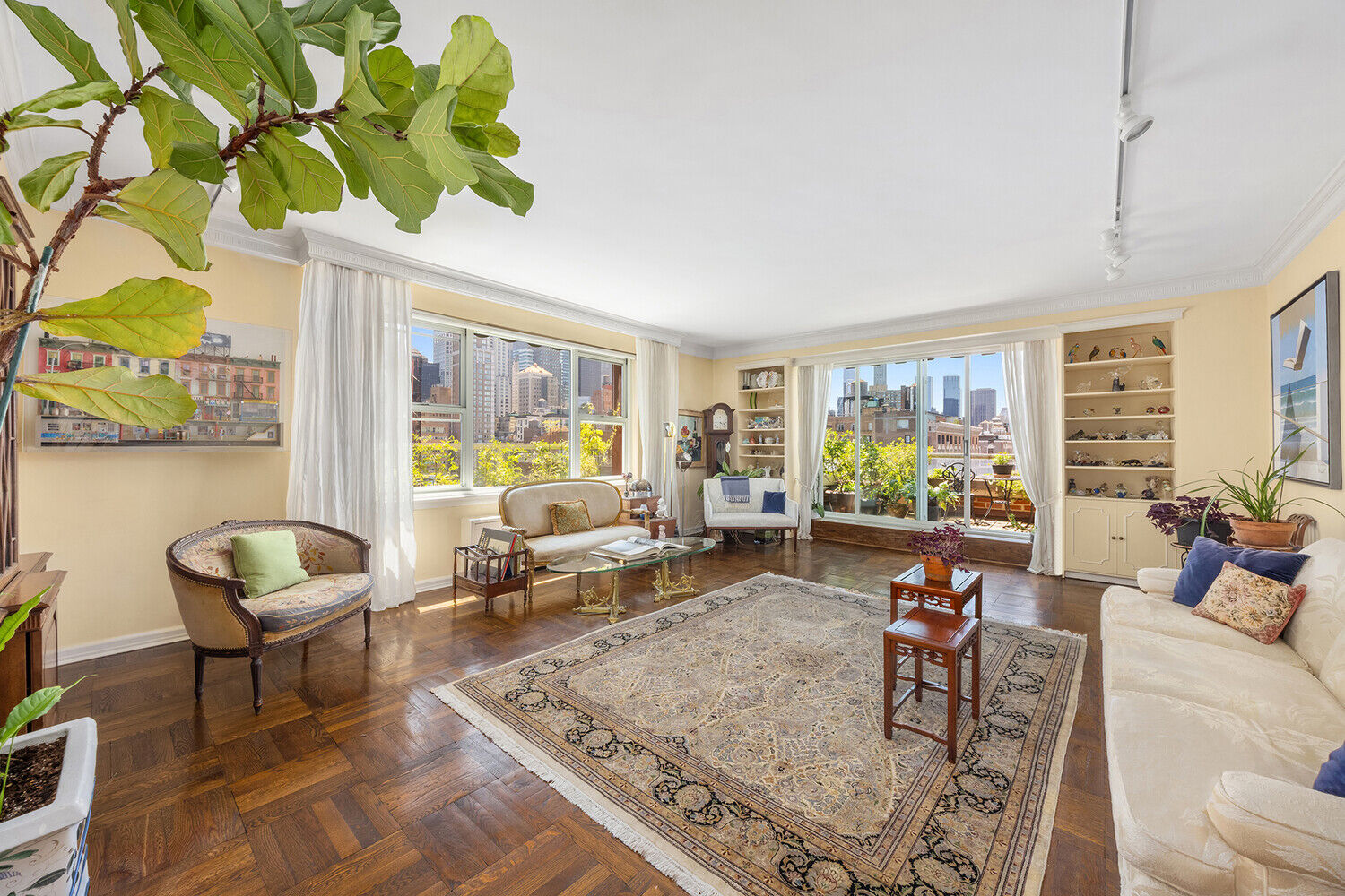 Property Photo:  139 E 63rd Street Pha  NY 10065 
