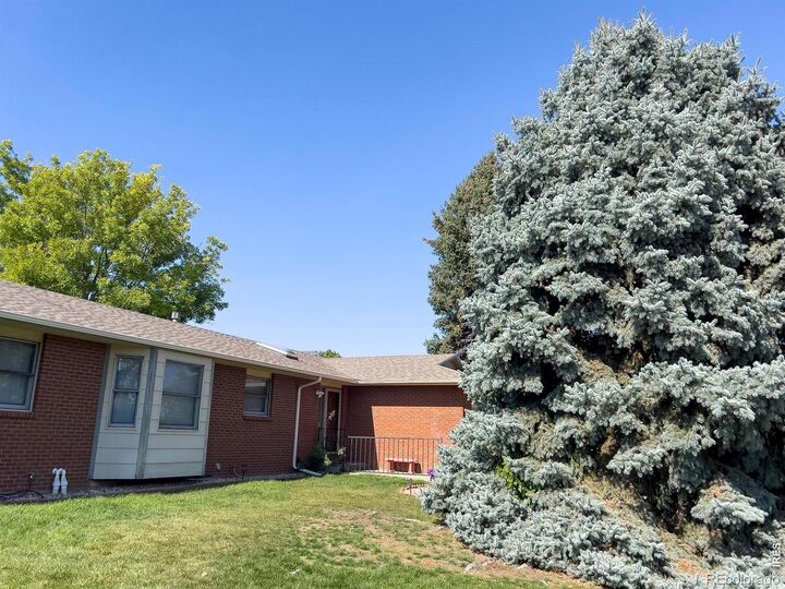 Property Photo: 1181 38th Avenue CO 80634