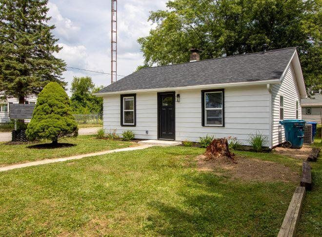 Property Photo: 2523 NW 16th Street IN 47374