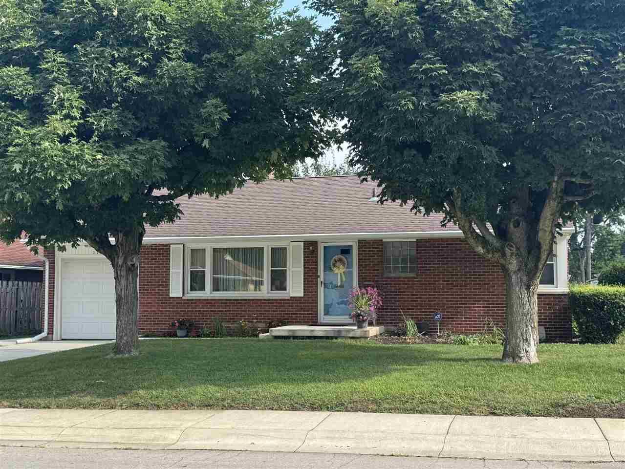 Property Photo:  324 SW G Street  IN 47374 