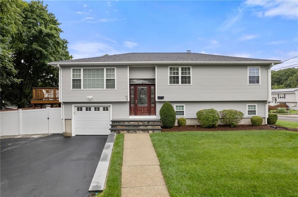 Property Photo:  88 Locust Avenue  RI 02911 