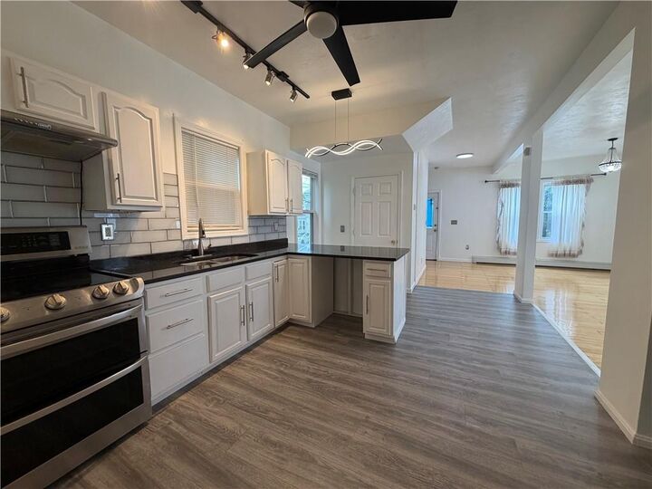 Property Photo:  38 Marion Avenue N  RI 02905 