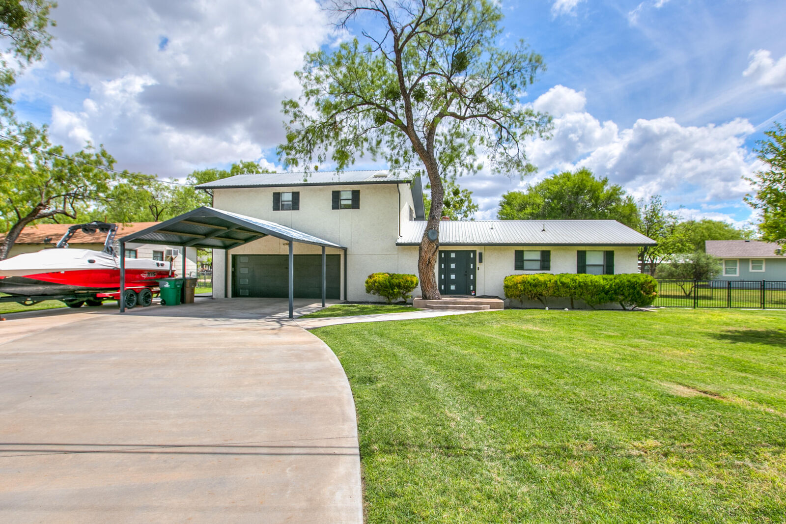 Property Photo: 2590 Sleepy Hollow Road TX 76904