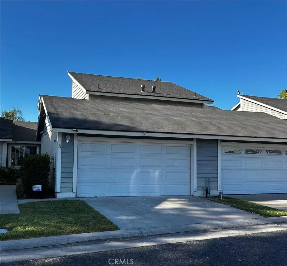 Property Photo:  1173 S Cactus Avenue 3  CA 92376 