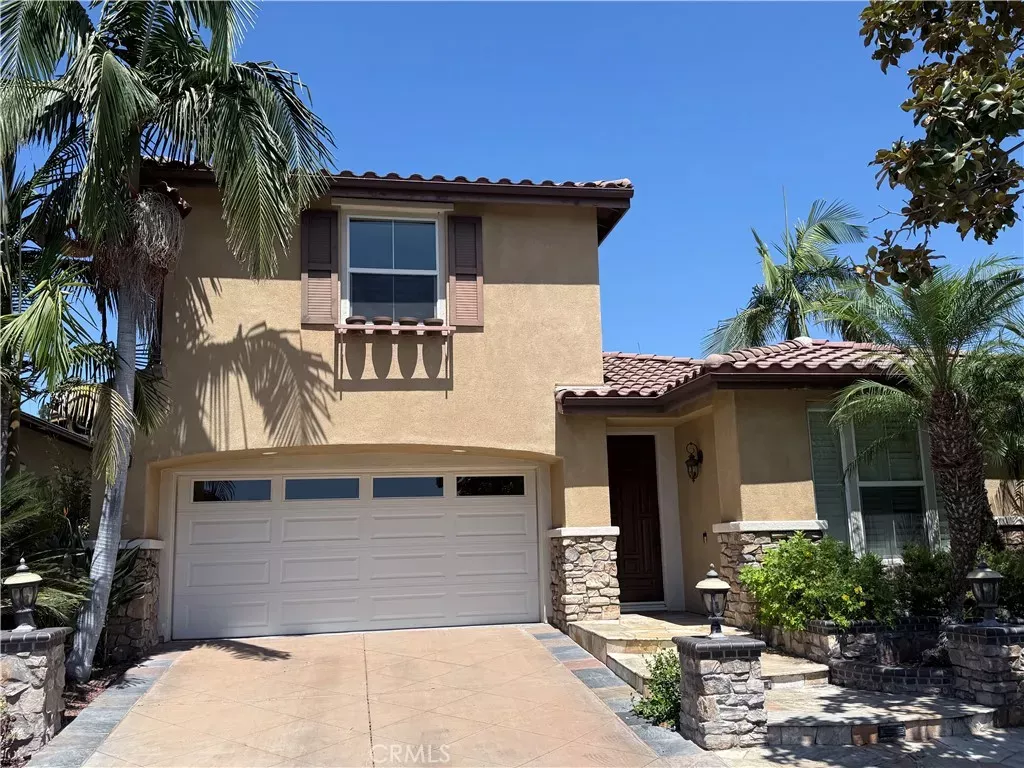 Property Photo:  5 Stonegate  CA 92602 