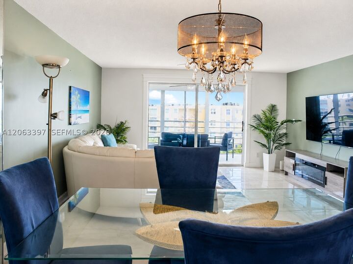Property Photo: 401 SE 3rd St 608 FL 33004