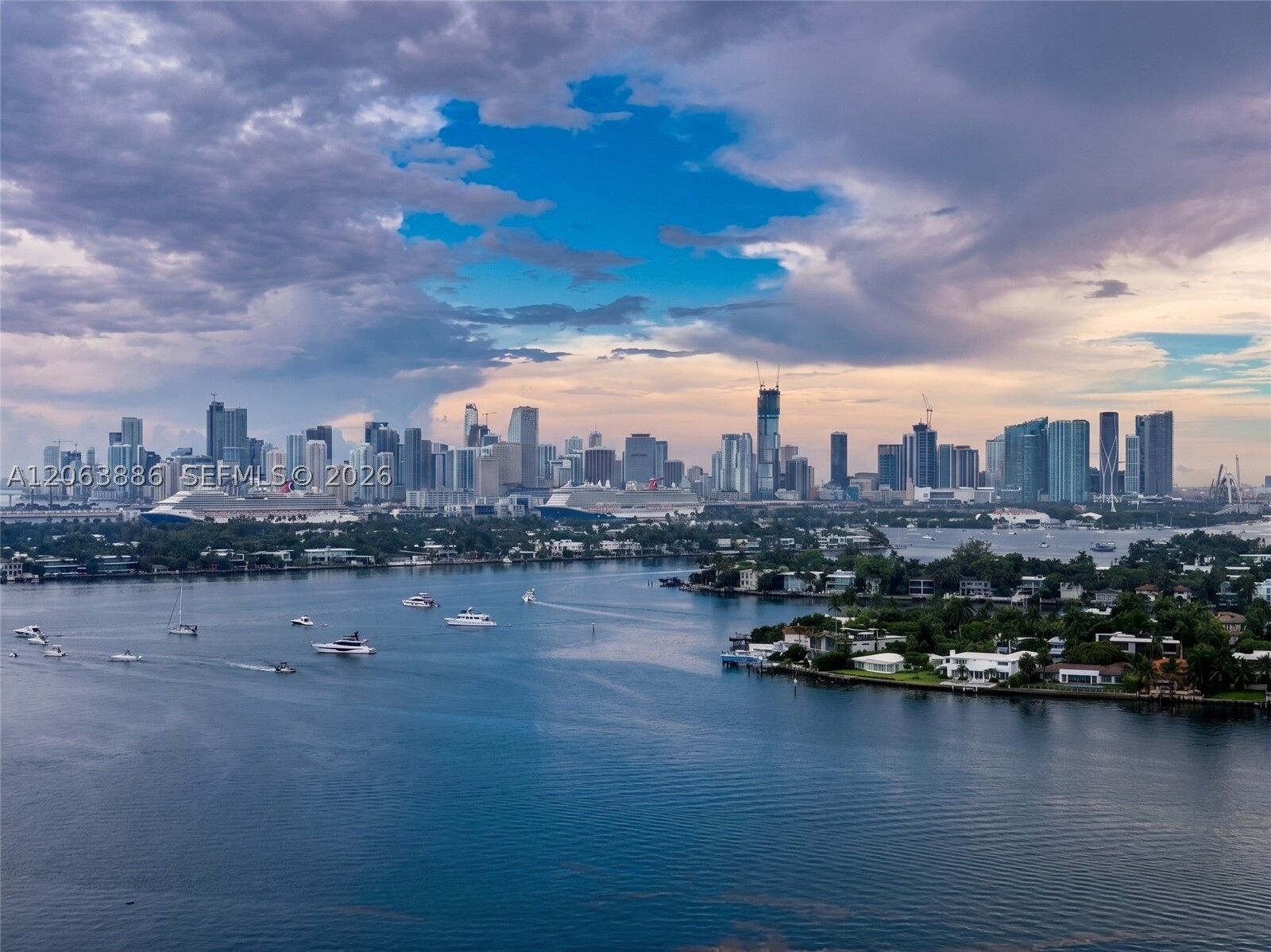 Property Photo:  9 Island Ave 2306  FL 33139 