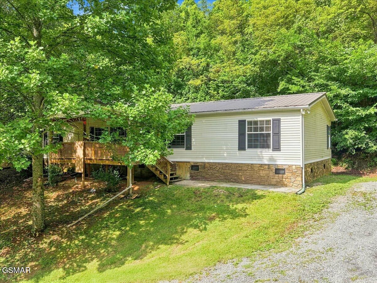 Property Photo:  255 Midnight Way  TN 37843 