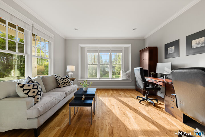 Property Photo:  5 Champlains Drive  CT 06032 