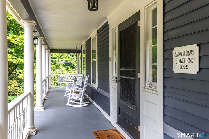 Property Photo:  11 Pleasant Street  CT 06798 