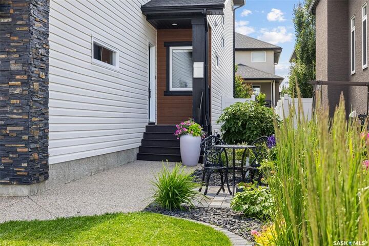 Property Photo:  5196 Aviator Crescent  SK S4W 0G5 