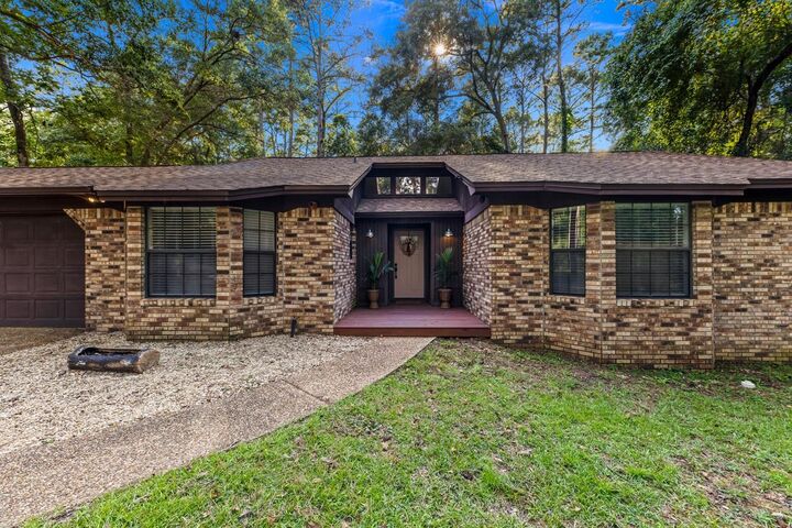 Property Photo: 3405 Treaty Oak Trail FL 32312