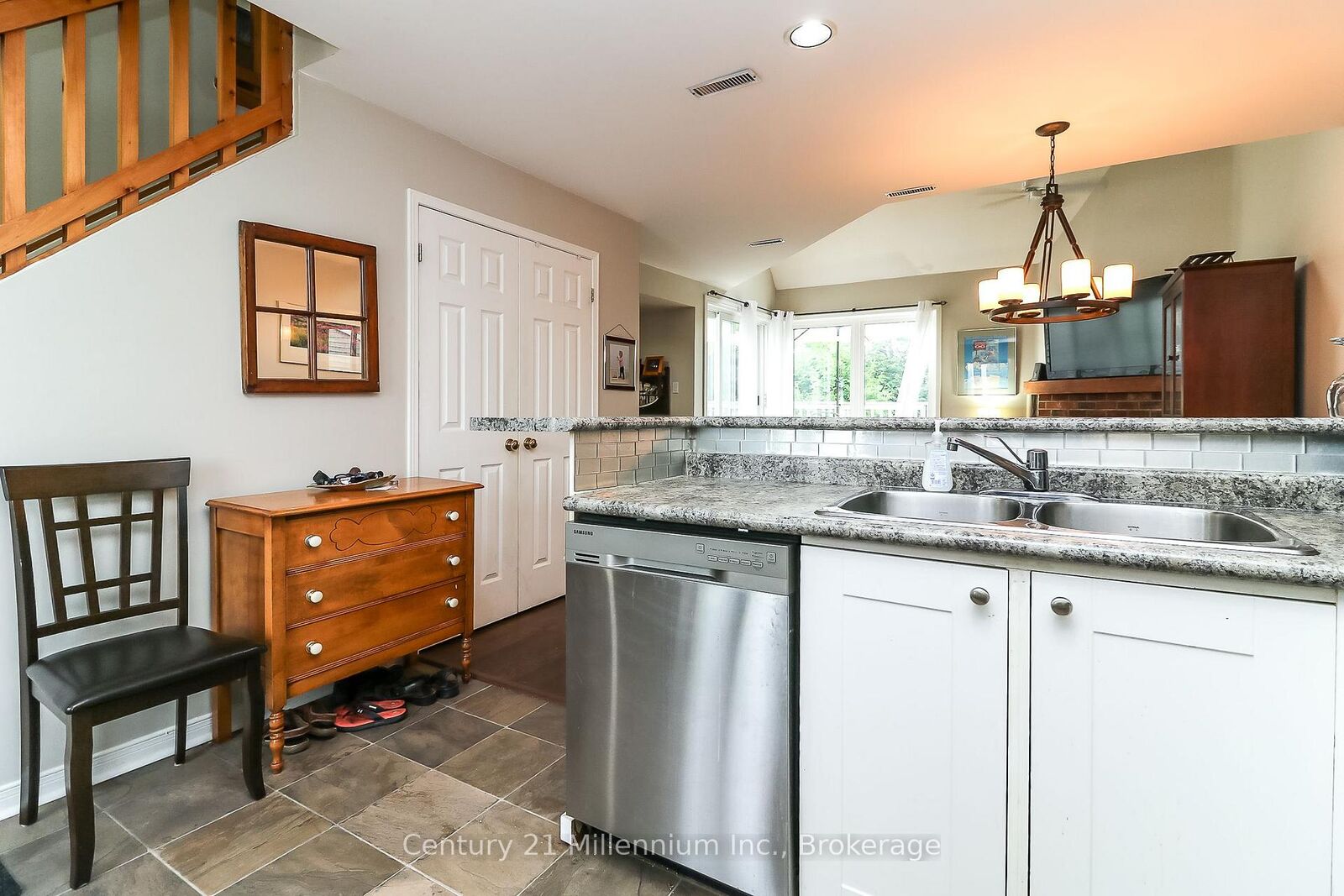 Property Photo: 55 Trott Boulevard 124 ON L9Y 5B8