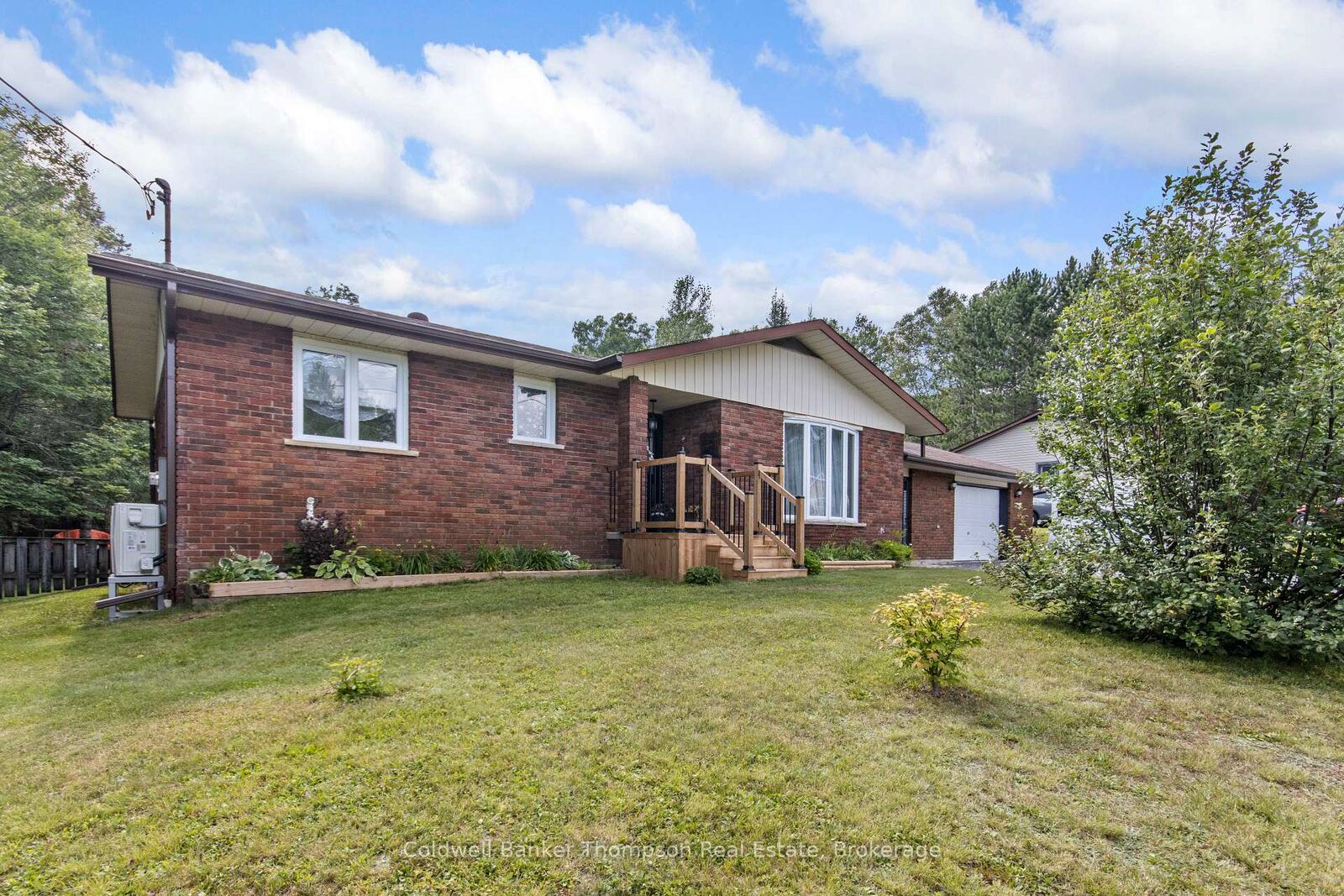 Property Photo: 5 Grant Court ON P0A 1X0