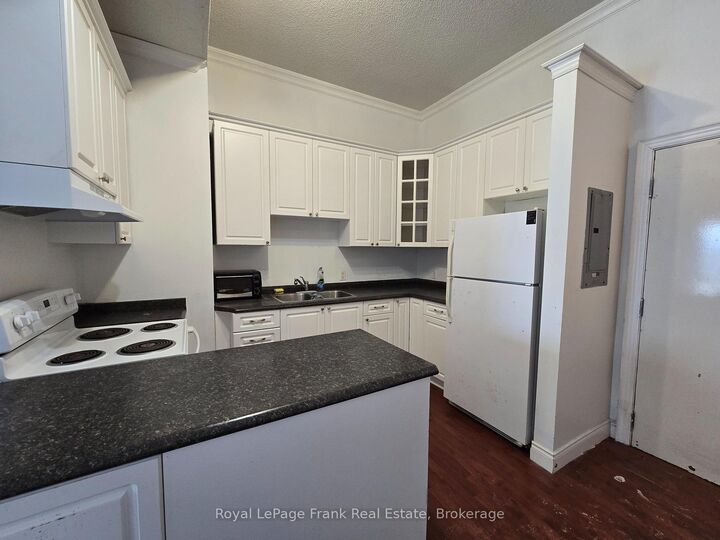 Property Photo:  54 King Street E 205  ON L1C 1N3 