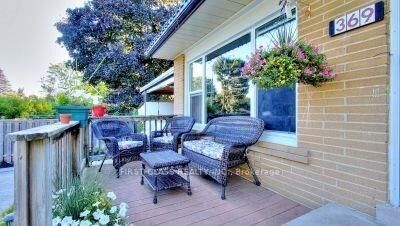 Property Photo: 369 Paliser Crescent S ON L4C 1S1