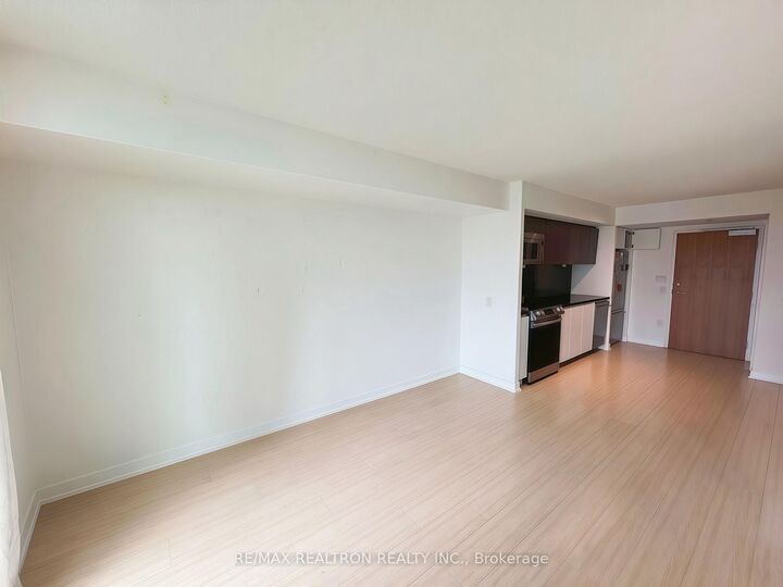 Property Photo: 85 Queens Wharf Road 1211 ON M5V 0J9