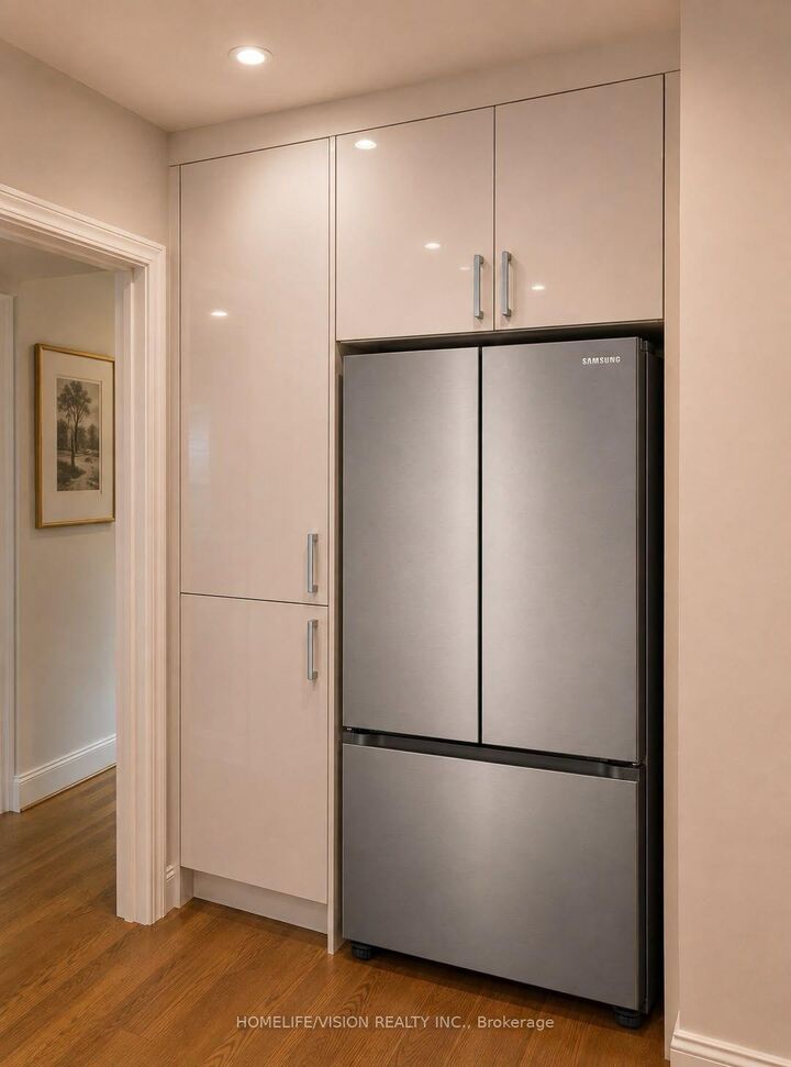 Property Photo: 53 Wedgewood Drive ON M2M 2H4