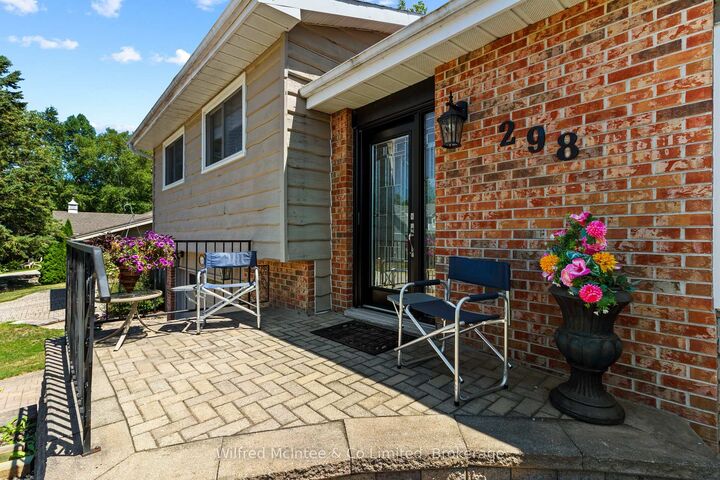 Property Photo: 298 Albert Street S ON N0H 2L0
