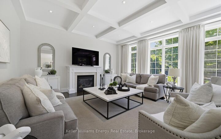 Property Photo: 7 Woodington Court ON L1M 0C6