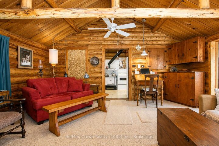 Property Photo: 32 Arnold Drive ON P0H 2K0