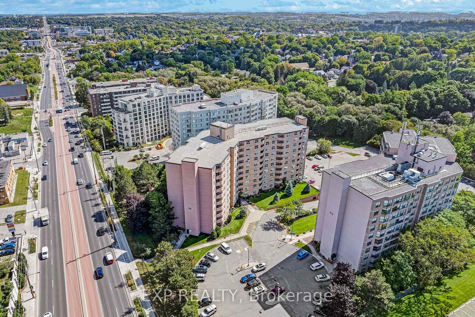 Property Photo:  260 Davis Drive 1014  ON L3Y 7C3 
