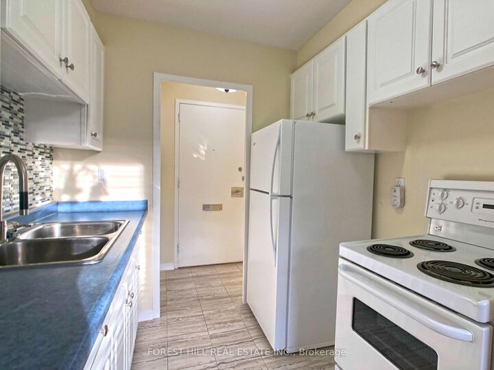 Property Photo: 335 Lonsdale Road 502 ON M5P 1R4