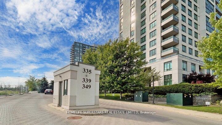 Photo de la propriété: 349 Rathburn Road W 1006 ON L5B 0G9
