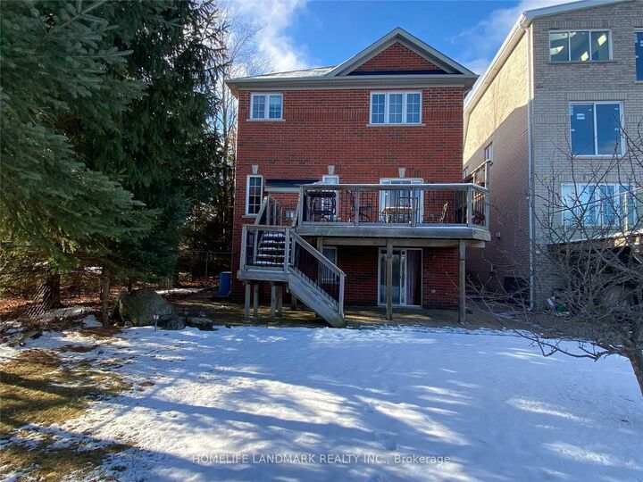 Property Photo:  32 Escapade Drive Lower  ON L4E 4X7 