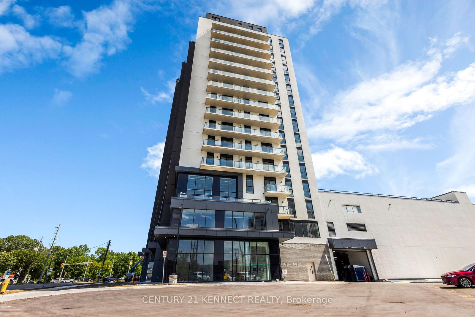 Property Photo:  33 Erie Avenue 1306  ON N3S 0K7 