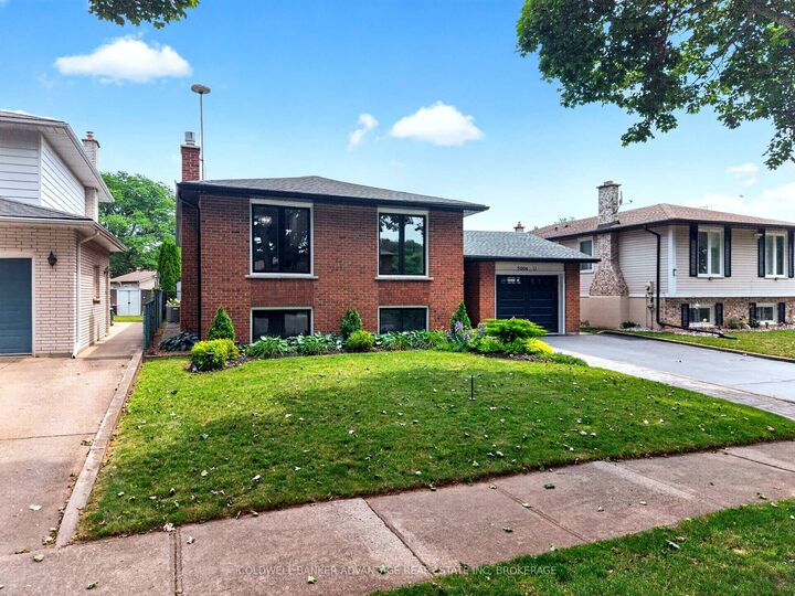 Property Photo: 5004 Pettit Avenue ON L2E 7B1