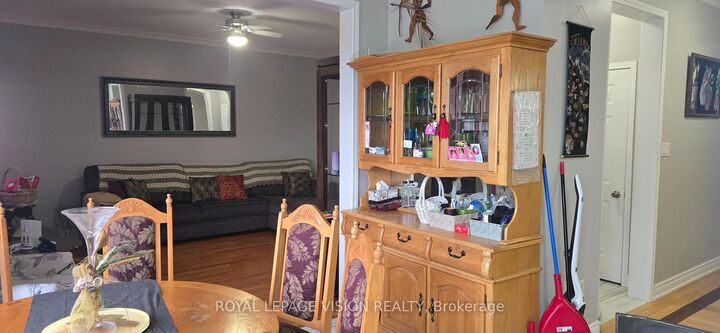 Property Photo: 13 Antelope Drive ON M1B 6K5