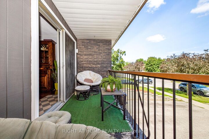 Property Photo: 229 Britannia Avenue ON L3Z 1A4