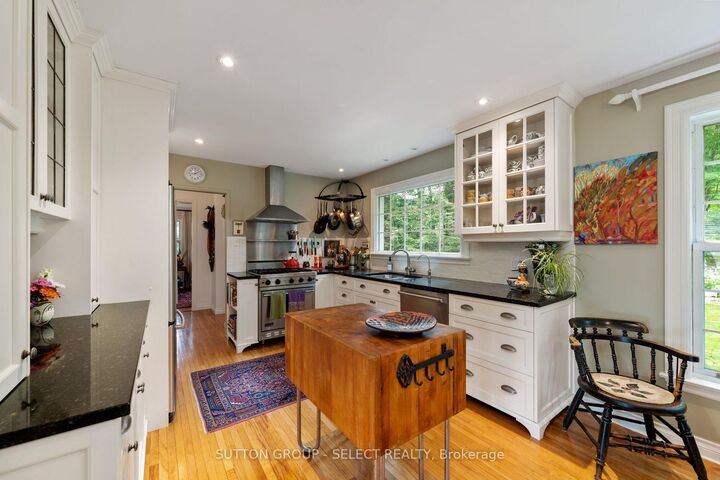 Property Photo: 536 Adevon Avenue ON N6H 3L6