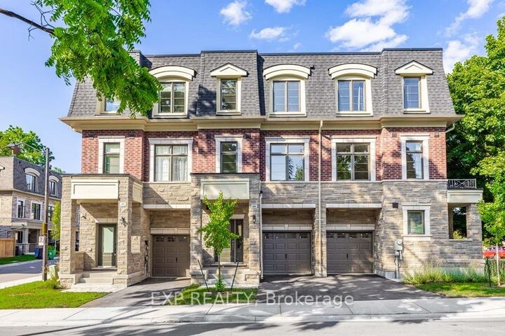 209 Wyndham Street — photo 1