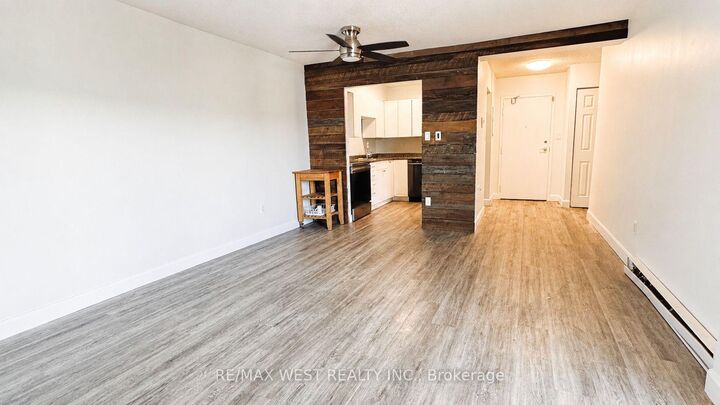 Property Photo:  23 Main Street 406  ON L4H 2P7 