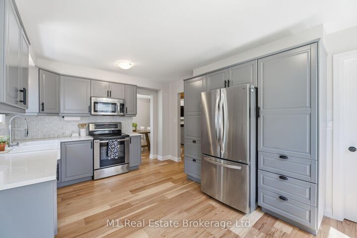 Property Photo: 753 Woodhill Drive ON N1M 3N2