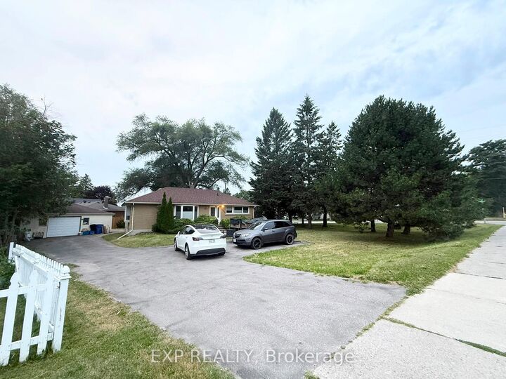 Property Photo:  12376 Tenth Line  ON L4A 4Z5 