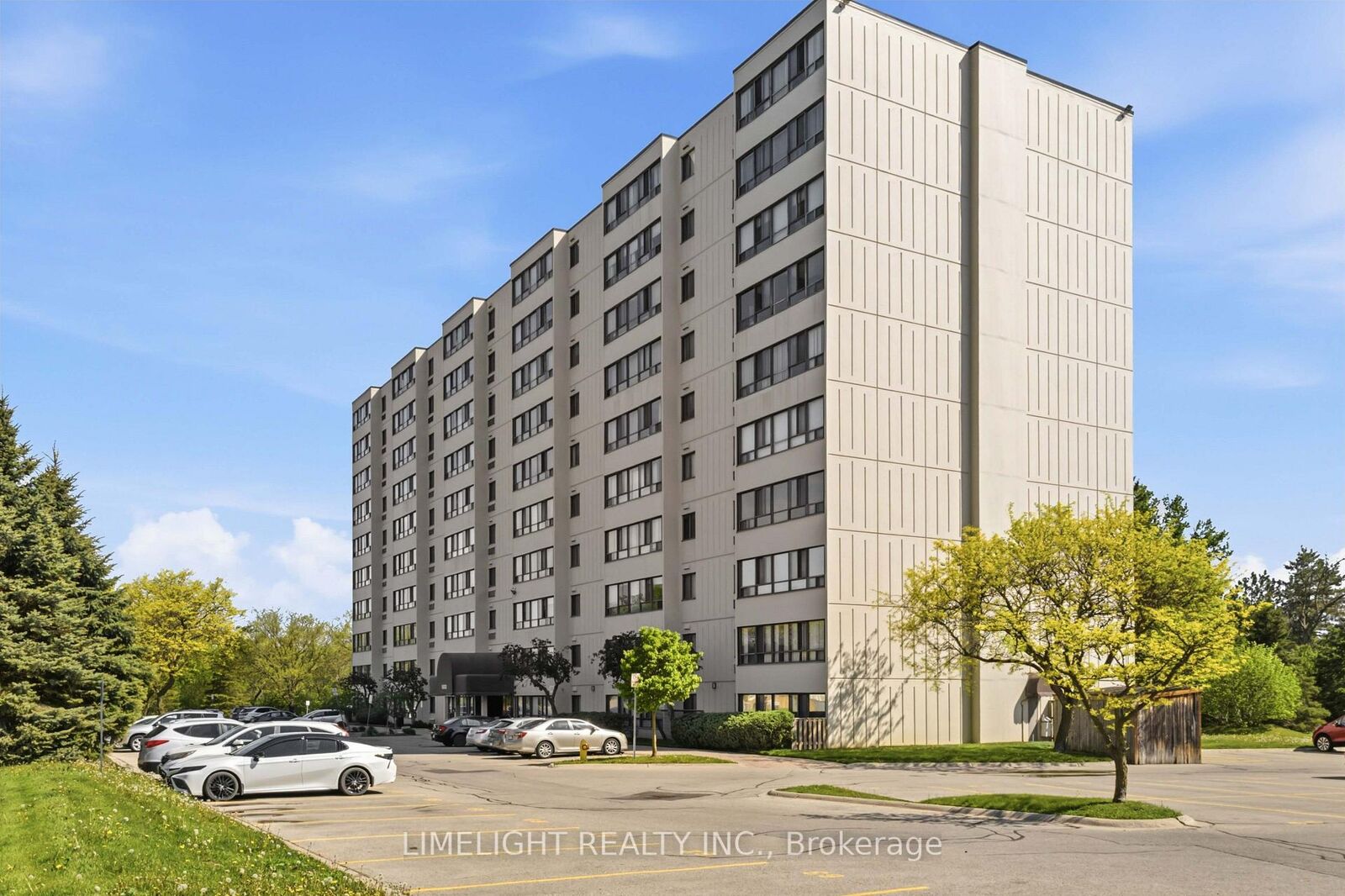 Property Photo:  1600 Adelaide Street N 210  ON N5X 3H6 